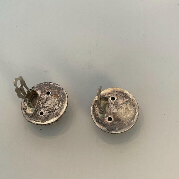 Silver Tone Clip On Earrings Beaded Button Classic - Picture 2 of 4